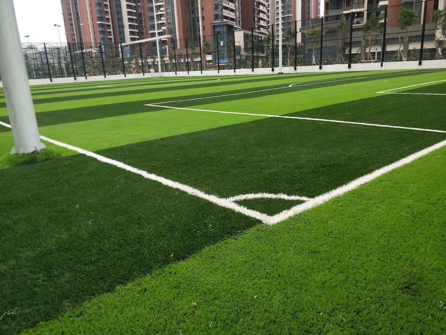 中山市華發(fā)城建未來薈足球場(chǎng)